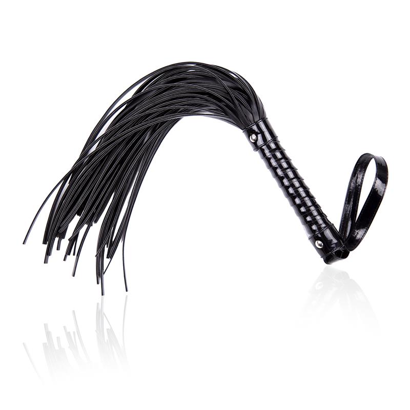 Shinny Handle Flogger – frusta in pelle nera da 44 cm